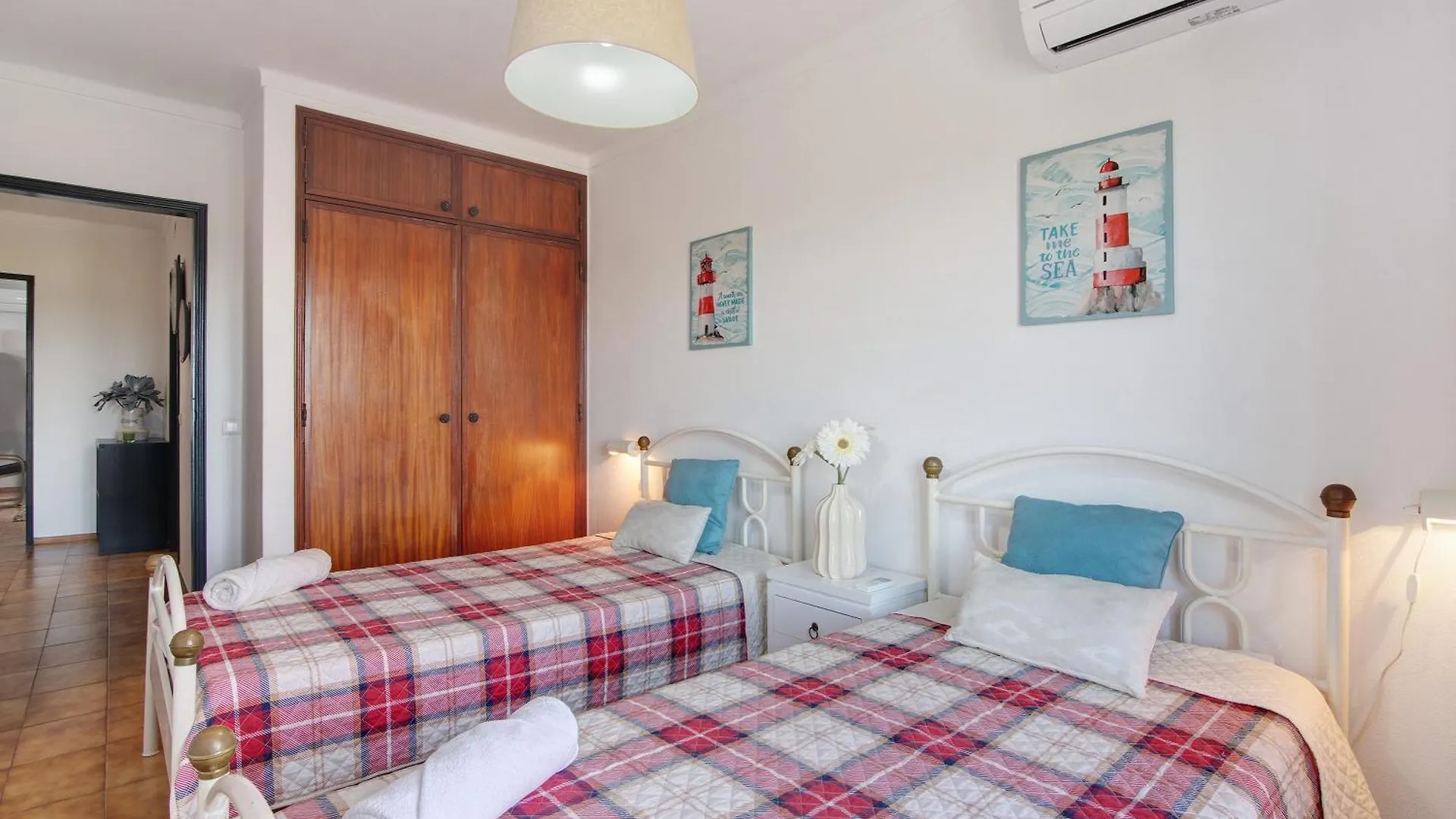 Altura Beach Villa 0*,  Portugalia