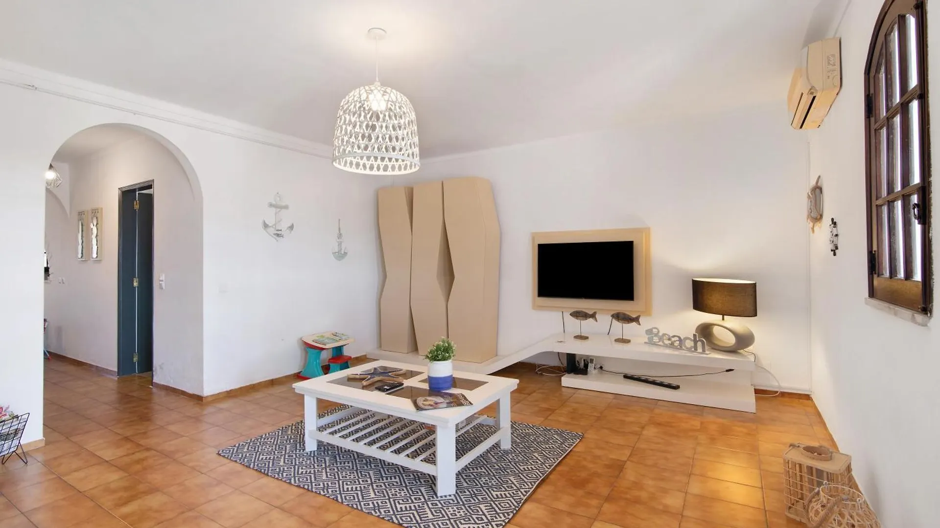 Altura Beach Villa