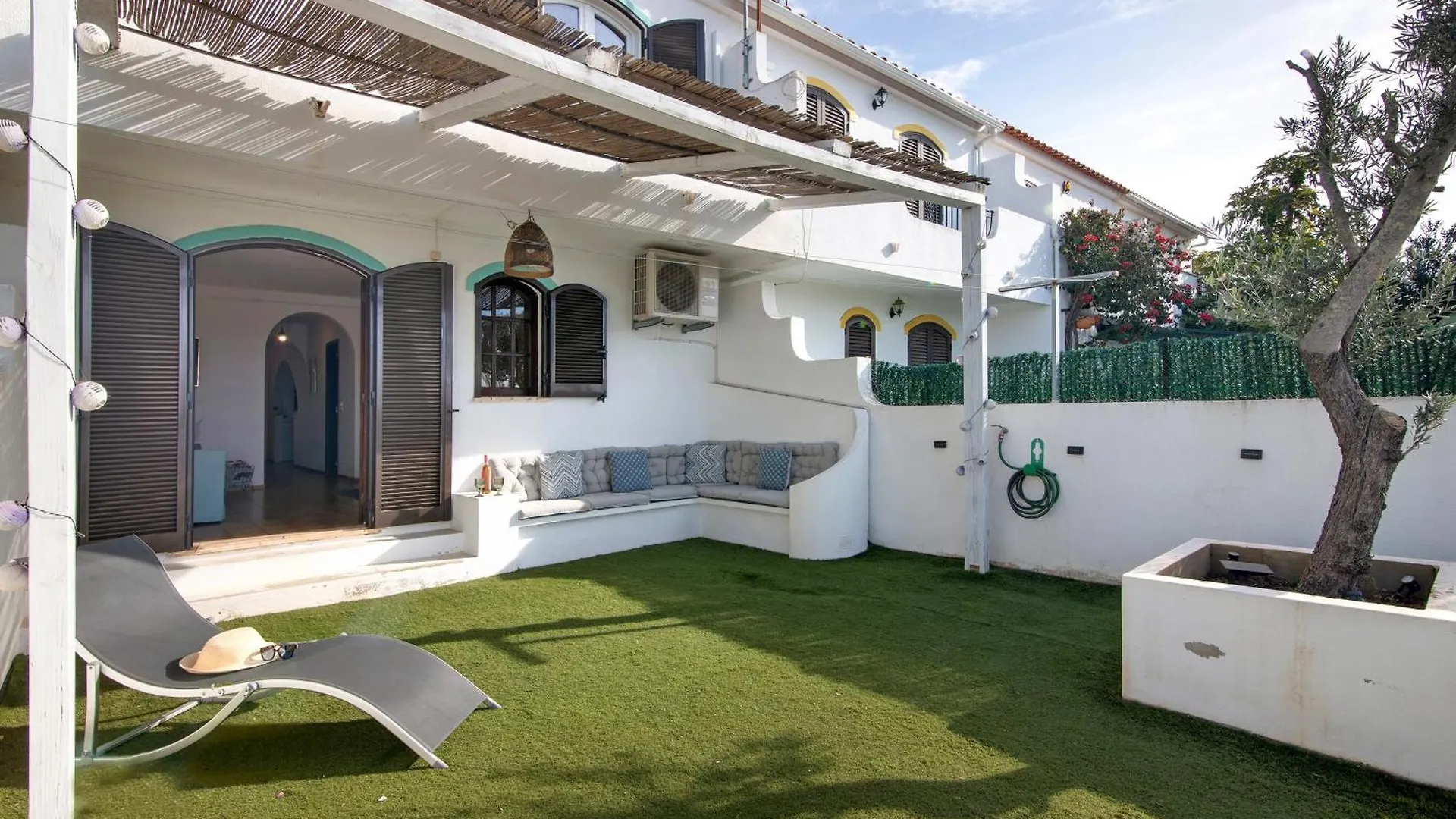 Altura Beach Villa